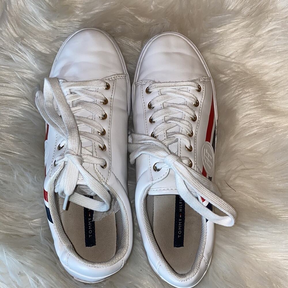 Tommy Hilfiger Lindee Striped Sneakers 8.5M - Picture 7 of 10
